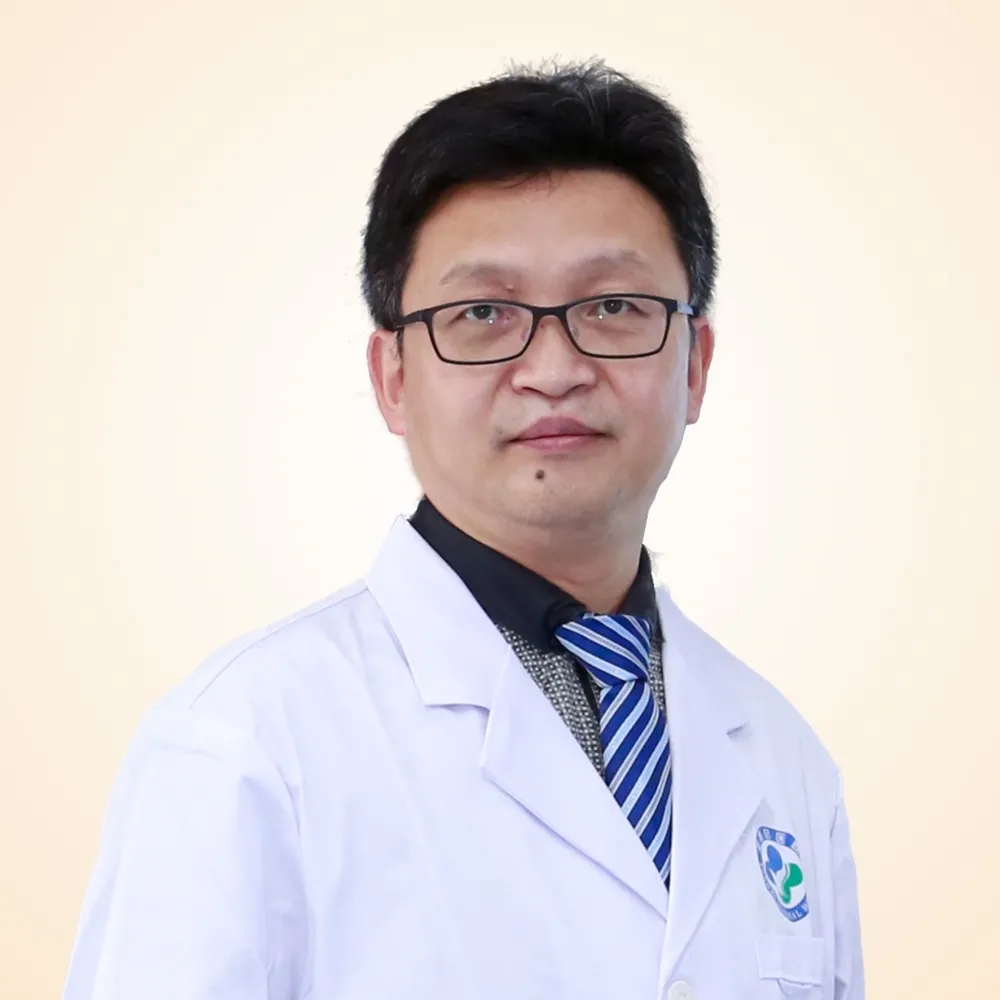 副主任医师 刘 沣